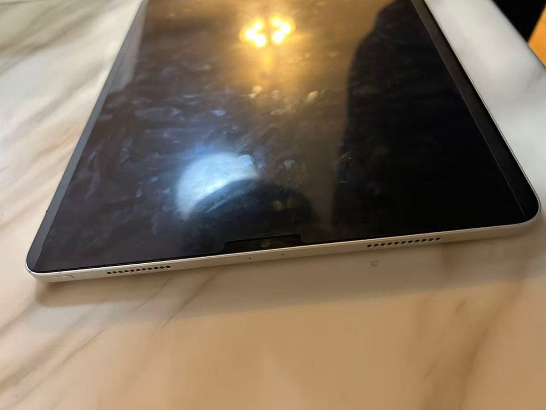 iPad Pro 12.9インチ　第五世代