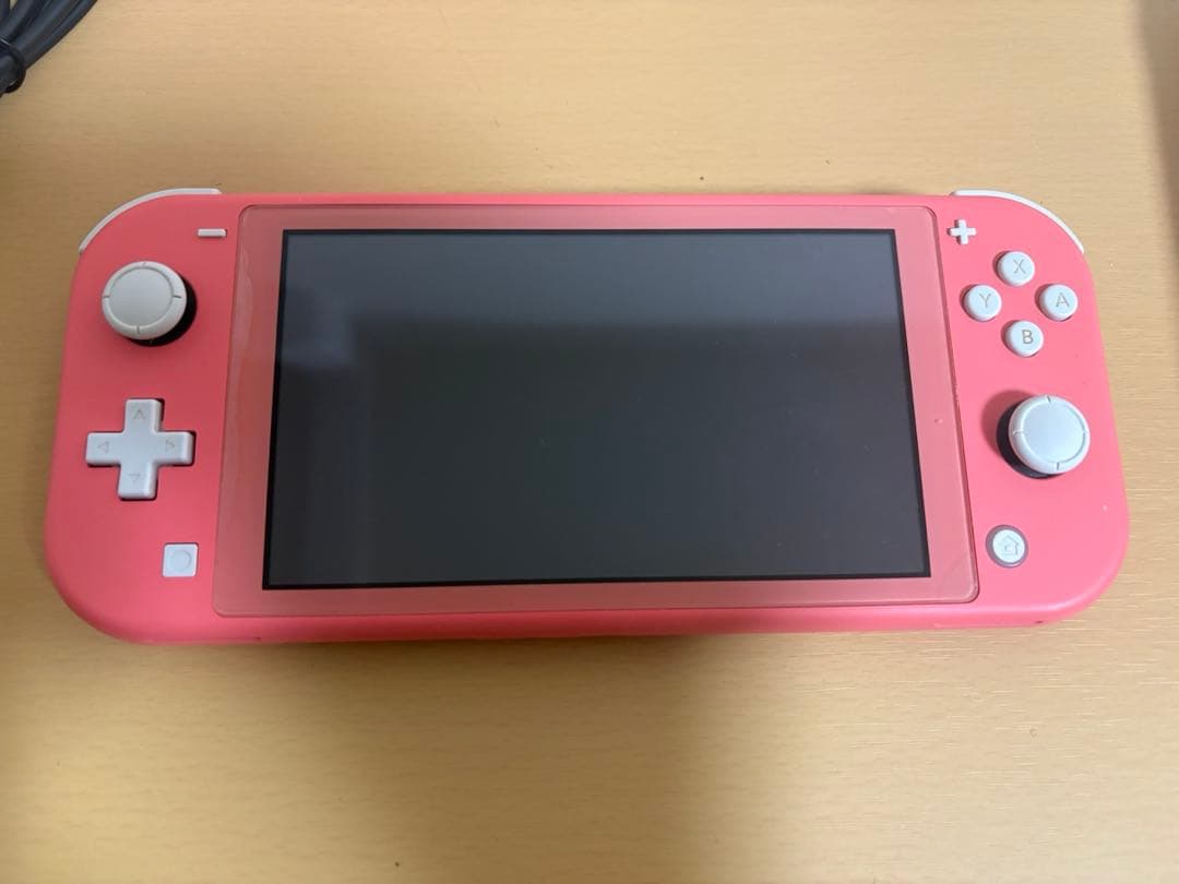 Nintendo Switch Lite 本体　コーラル　箱、充電器、ケース