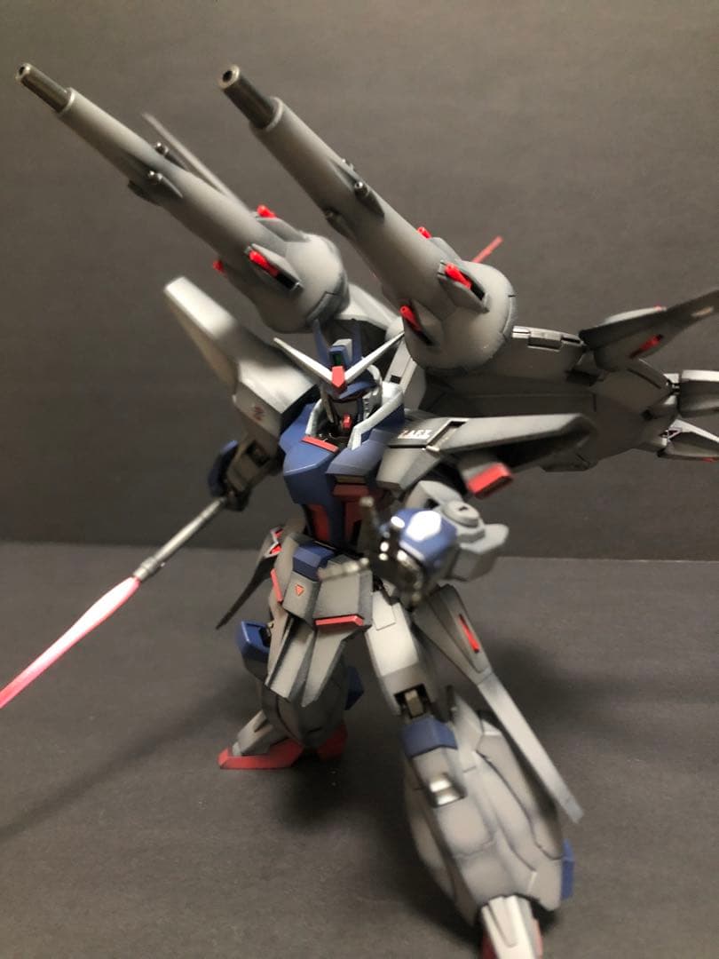 う*ん様 HGCE レジェンドガンダム　全塗装完成品　SEED バンダイ　ガンプ