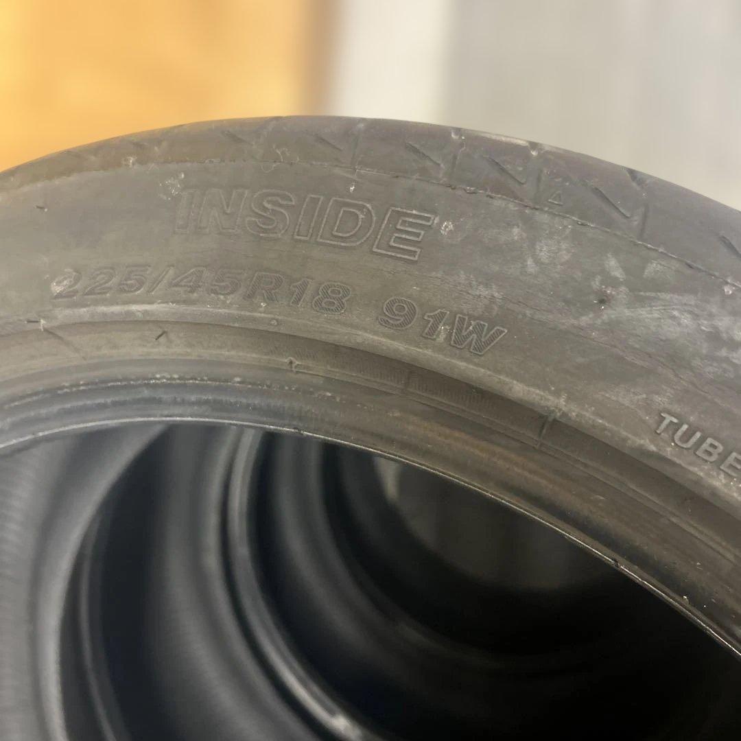 クラウン　レヴォーグ　レガシィなど　225/45R18 4本セット