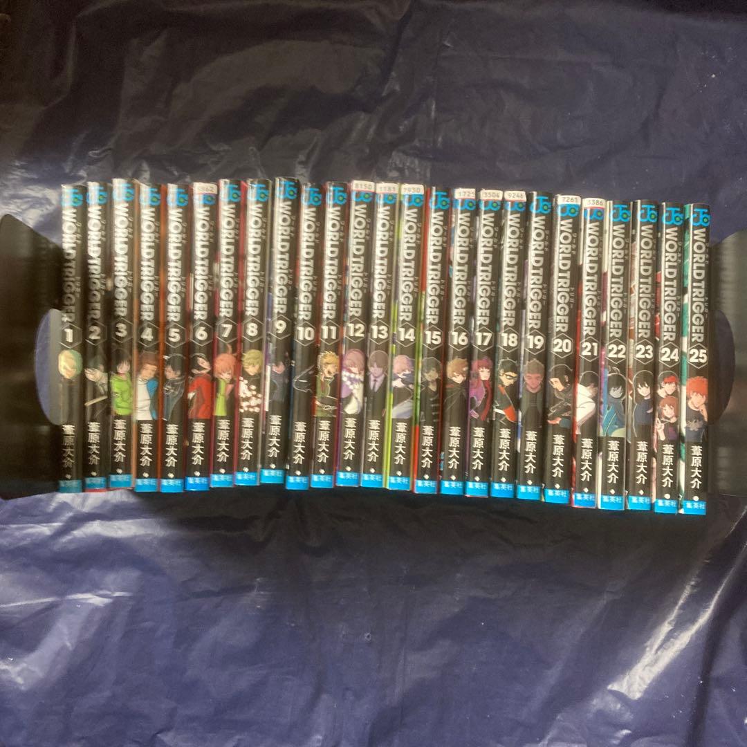 ワールドトリガー 1〜25巻セット【中古、一部レンタル落ちあり】