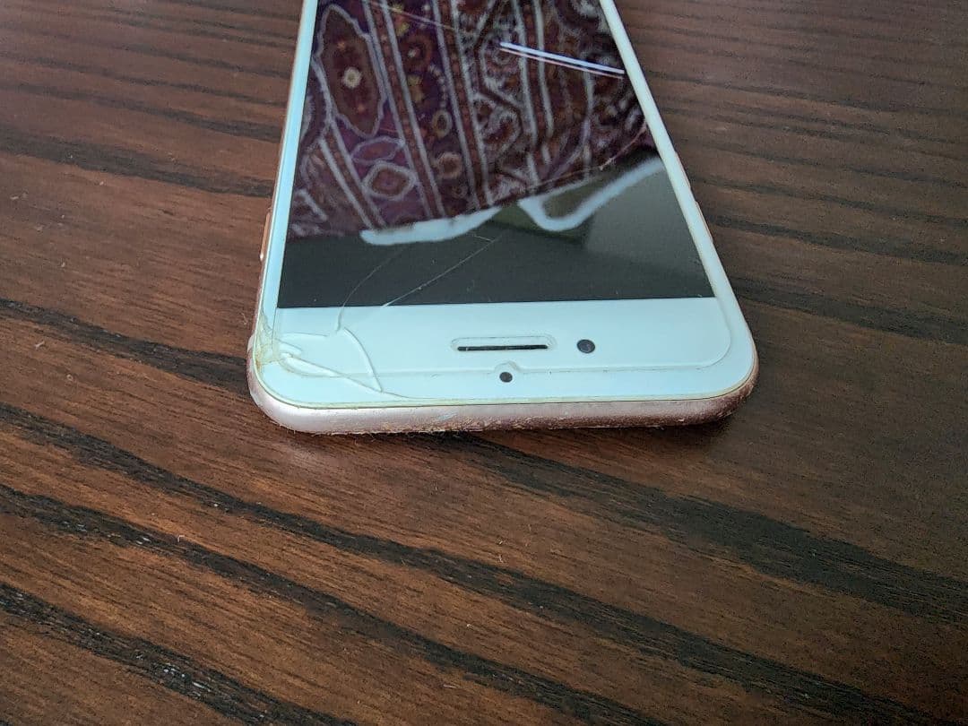 iPhone8 本体 256GB