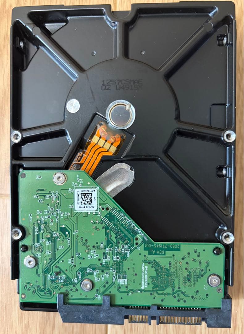 3.5インチ 3TB HDD. WD. 使用時間 5356h 健康状態　正常
