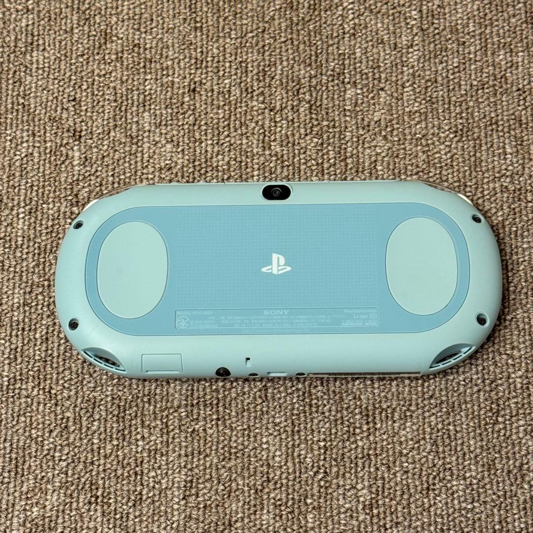 PSVITA PCH-2000 ライトブルー/ホワイト 3-013