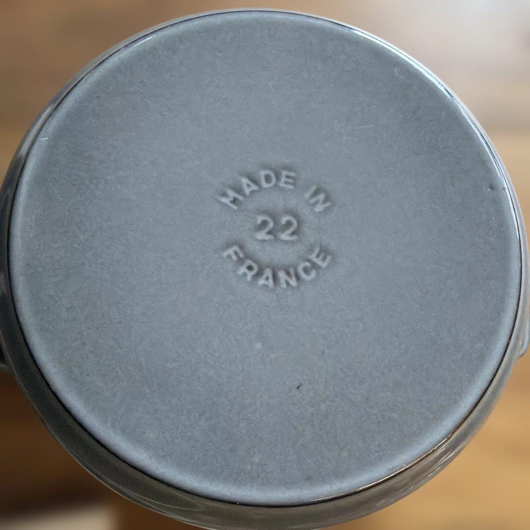 STAUB LA COCOTTE 両手鍋 グレー 22cm