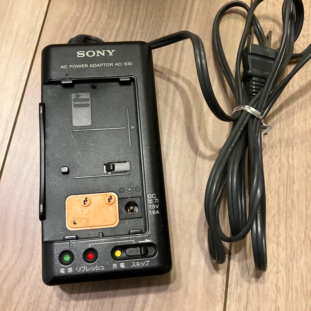 SONY ビデオカメラ本体 ハンディカム CCD-TRV11 動作確認済み