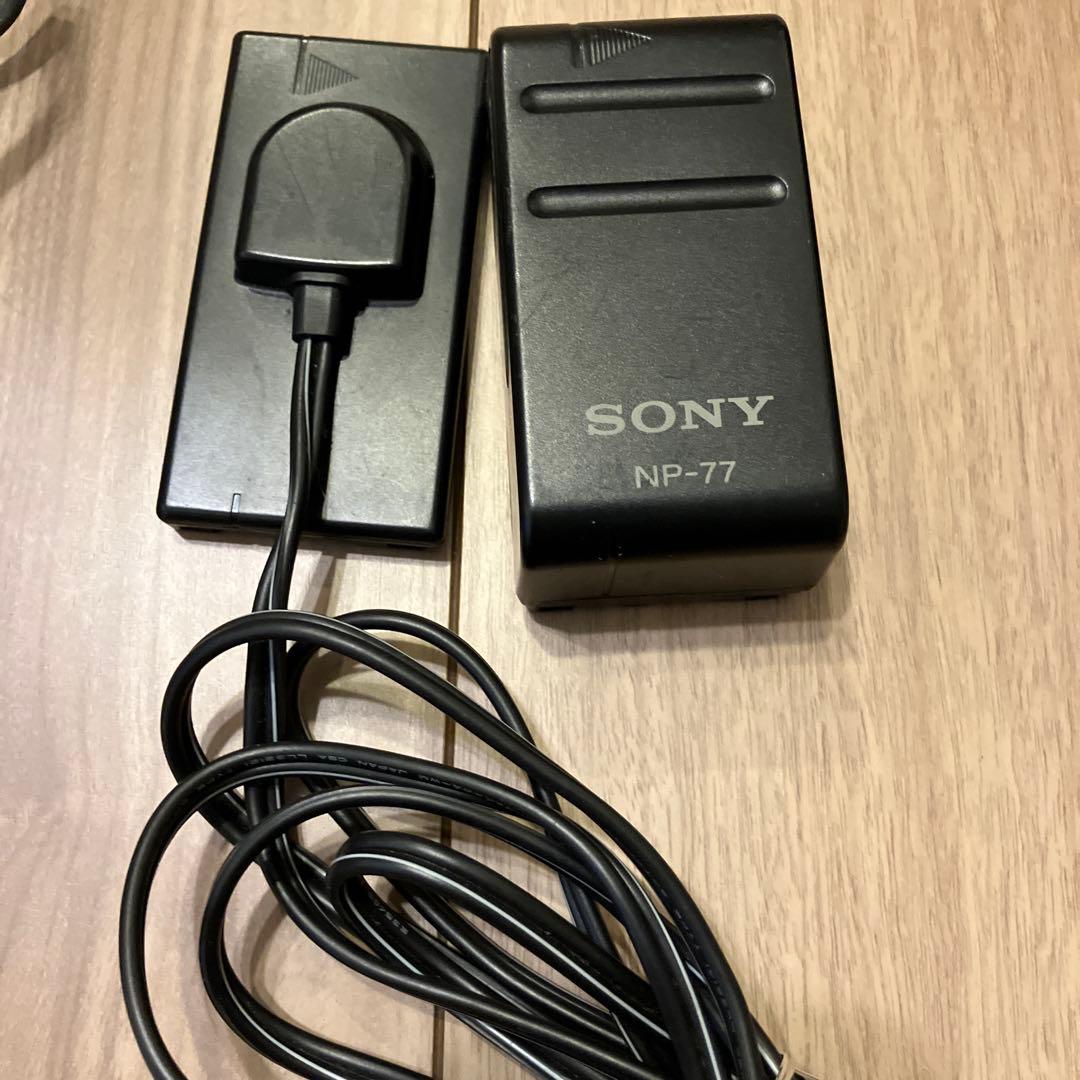 SONY ビデオカメラ本体 ハンディカム CCD-TRV11 動作確認済み
