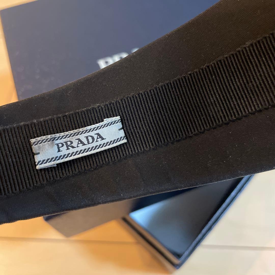 PRADA カチューシャ