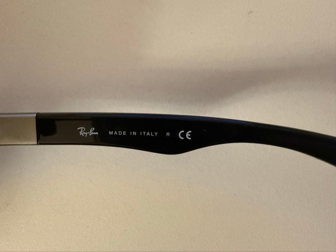 Ray-Ban サングラス RB3522