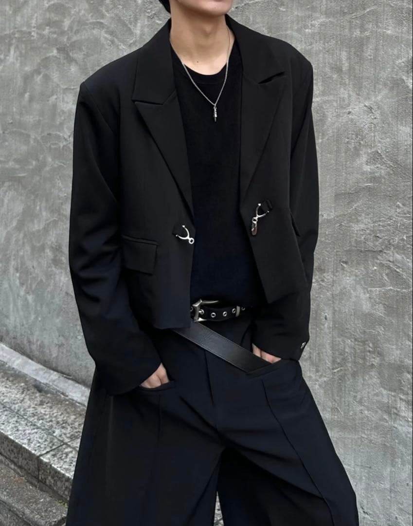 ジャケット・アウター mettal buckle cropped jacket