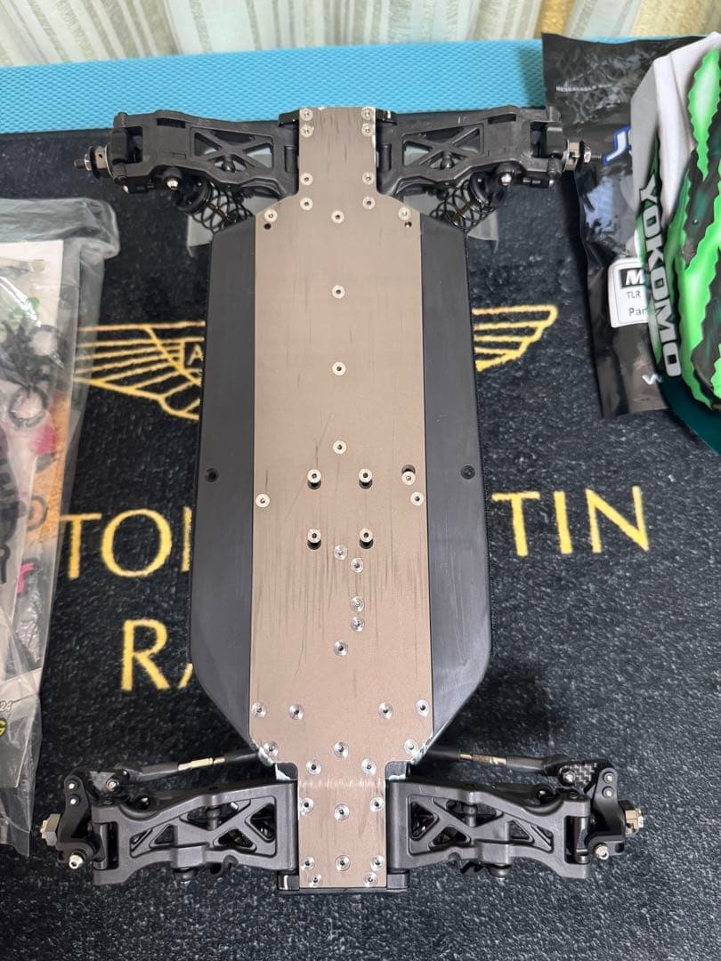 ヨコモ　MO3.0 OP多数　スペアパーツ　モーター付タイヤ新品セット付