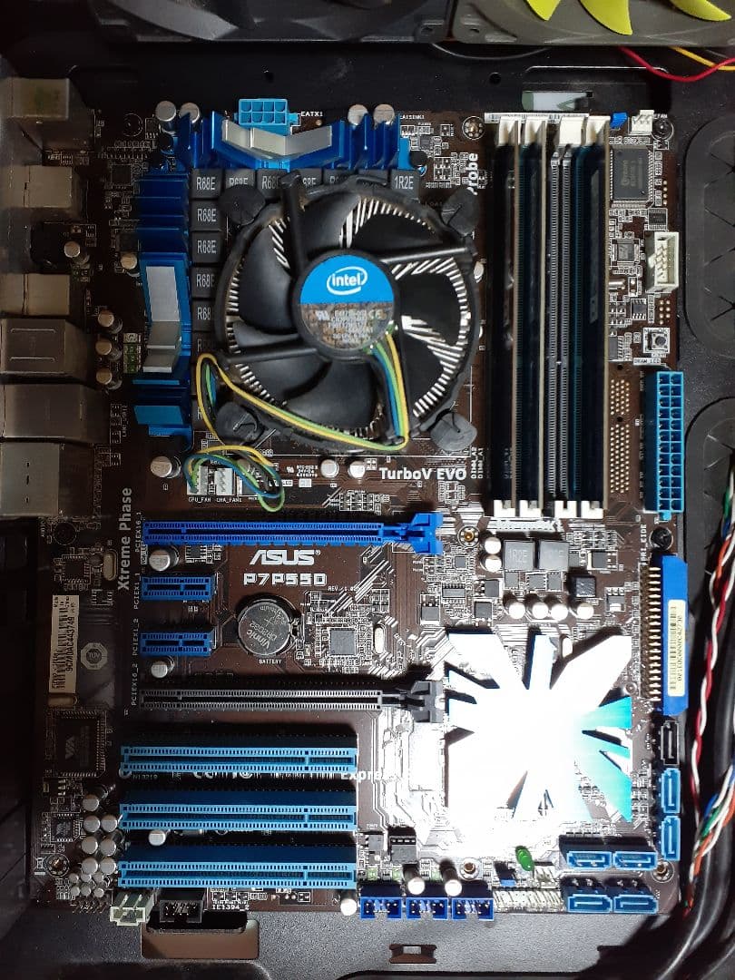 自作ディスクトップパソコン(Core i7 windows11 25H2)