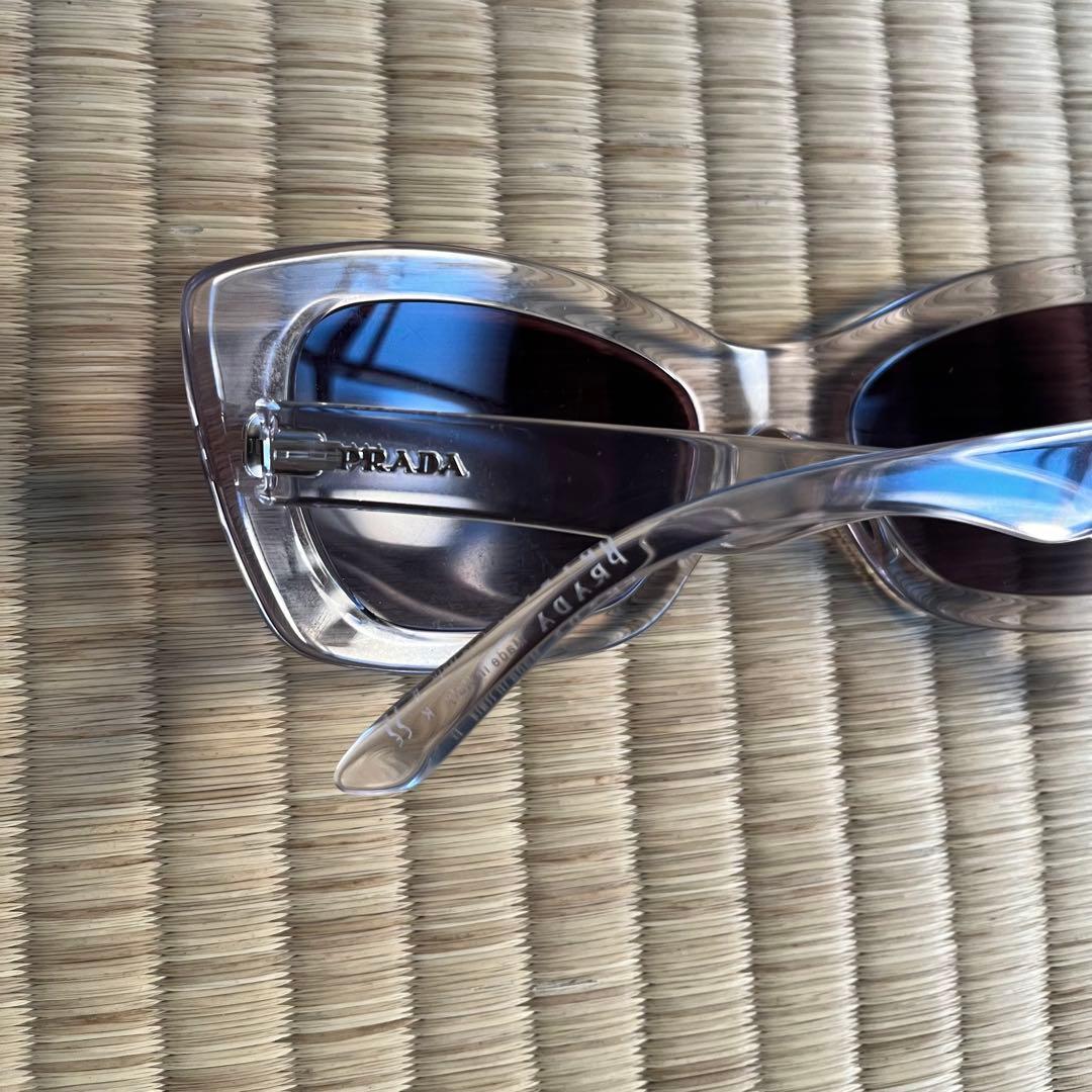 PRADA サングラス クリアフレーム（箱付き）