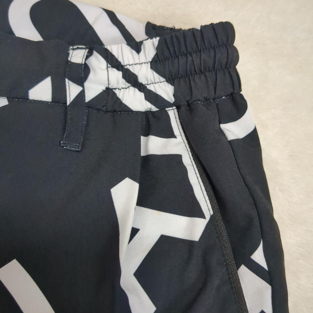 【美品】1PIU1UGUALE3 ショートパンツ L モノグラム ゴルフウェア