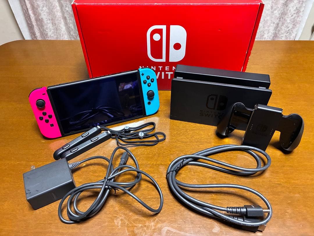 Nintendo Switch バッテリー強化型モデル 付属品 完備箱あり