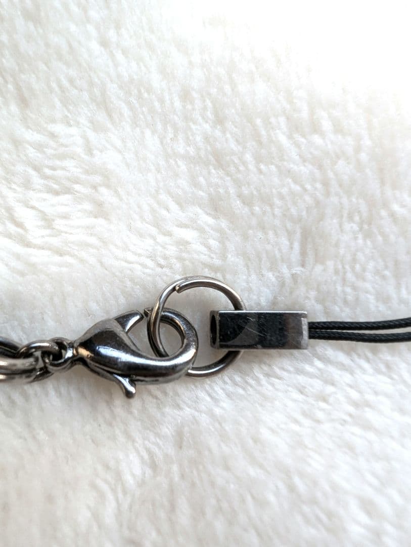 【美品】箱・保存袋付き☆gucci　グッチ　携帯ストラップ　Gロゴ　レザー