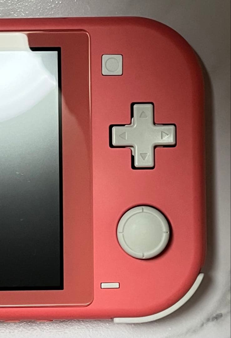 【中古・カバー付き】Nintendo Switch Lite コーラルピンク
