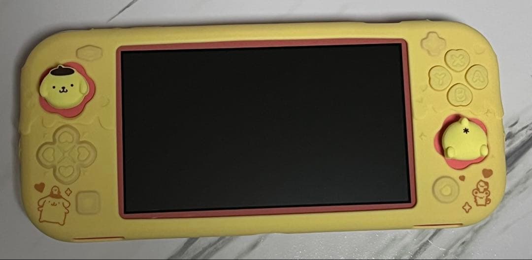 【中古・カバー付き】Nintendo Switch Lite コーラルピンク
