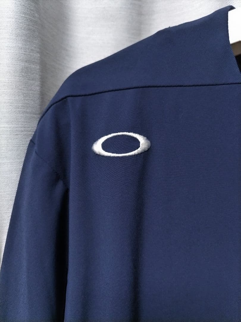 美品　オークリー ジップアップジャケット　ノーカラー　冷感　ネイビー