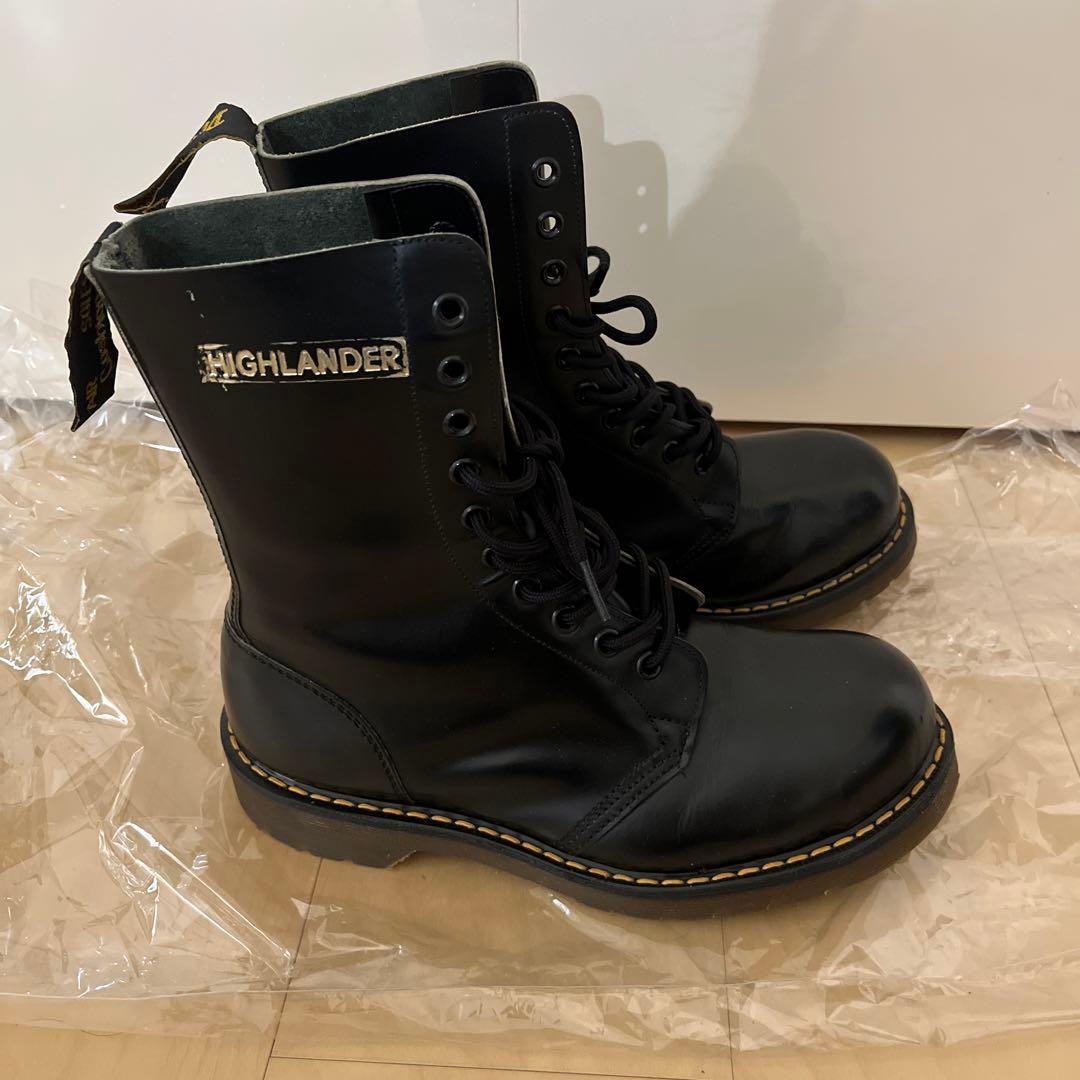 希少 未使用 ドクターマーチン ホワイト社製HIGHLANDERモデル10ホール
