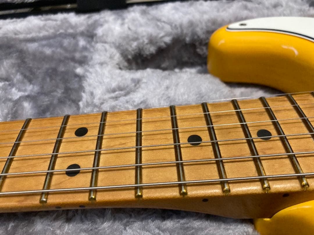 Fender player plus Tequila Sunrise ストラト
