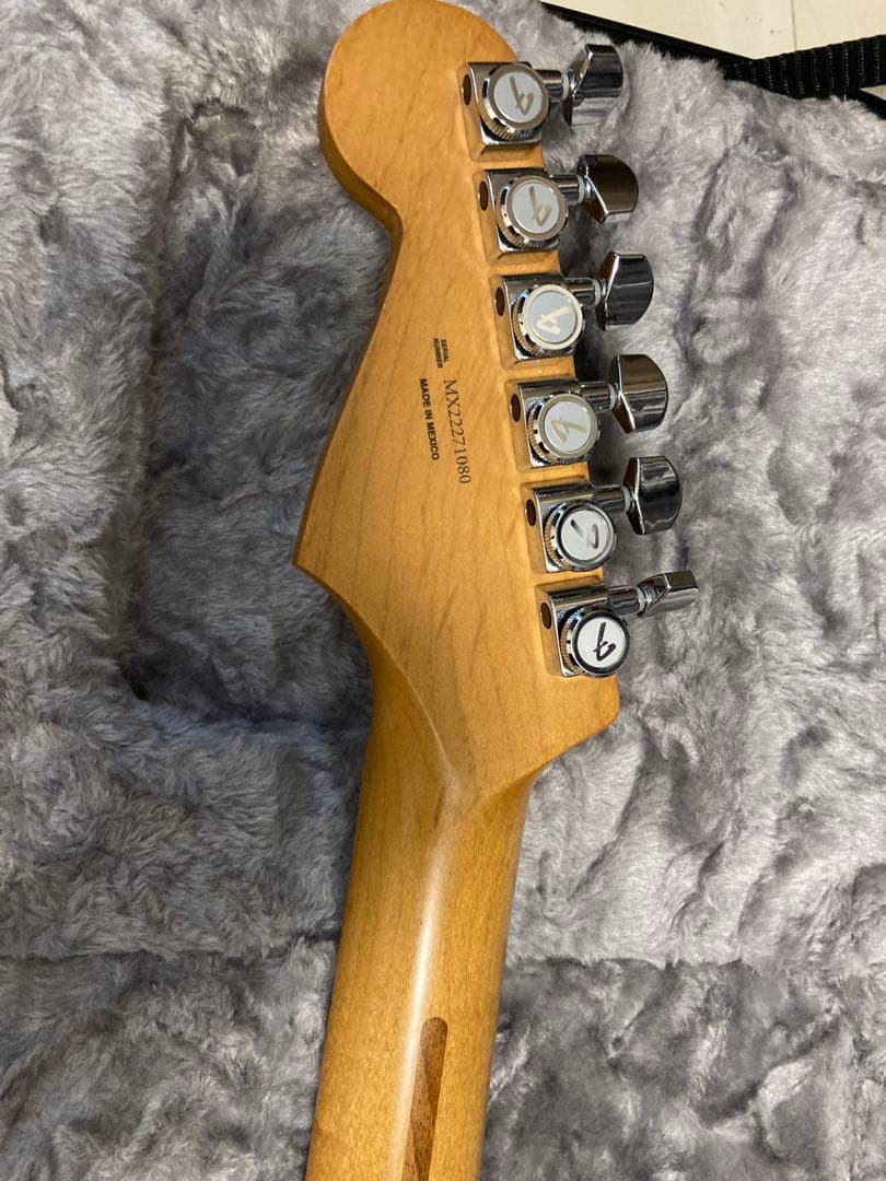 Fender player plus Tequila Sunrise ストラト