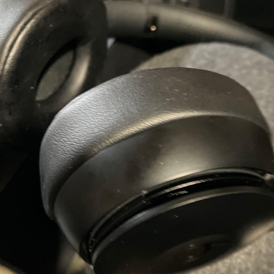 Beats Solo Pro ワイヤレスヘッドホン ブラック