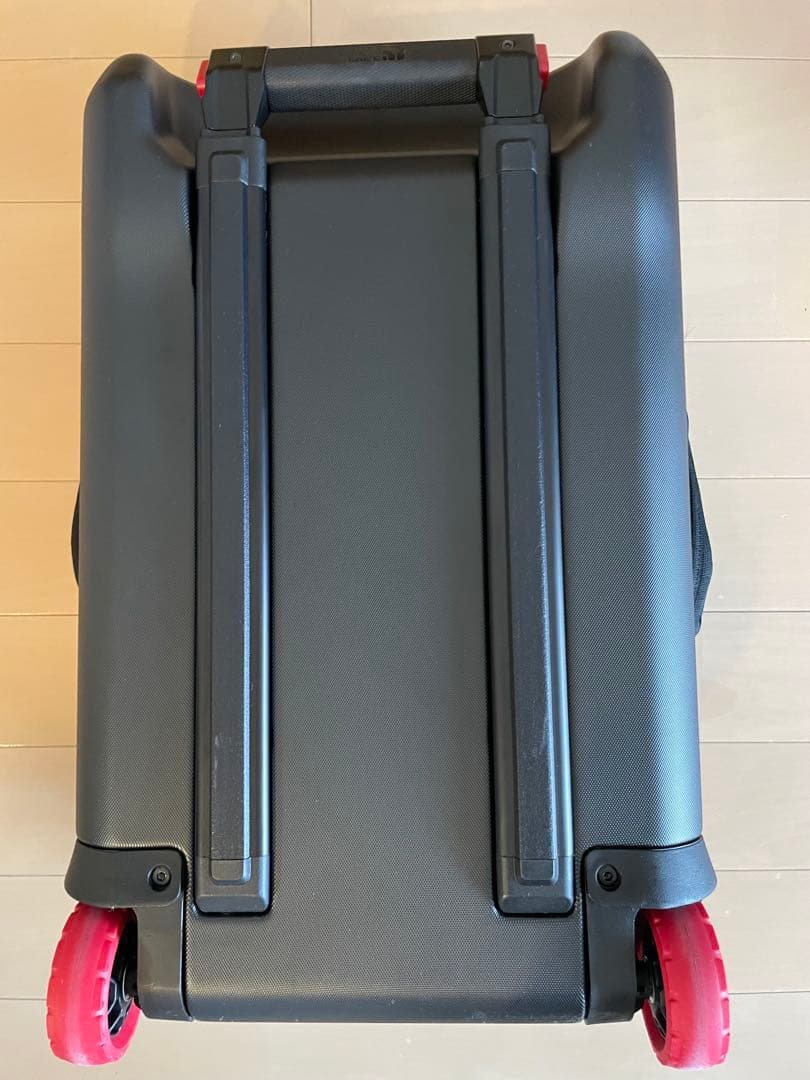 ノースフェイスローリングサンダー22インチ NM82325ブラック（K）