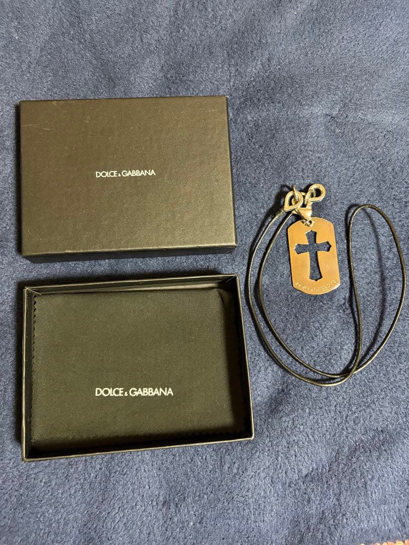 DOLCE&GABBANA ドッグタグ クロス ネックレス