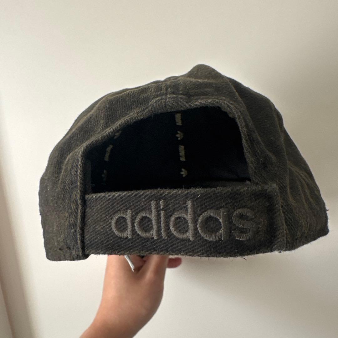 adidas AVAVAV ブラックキャップ