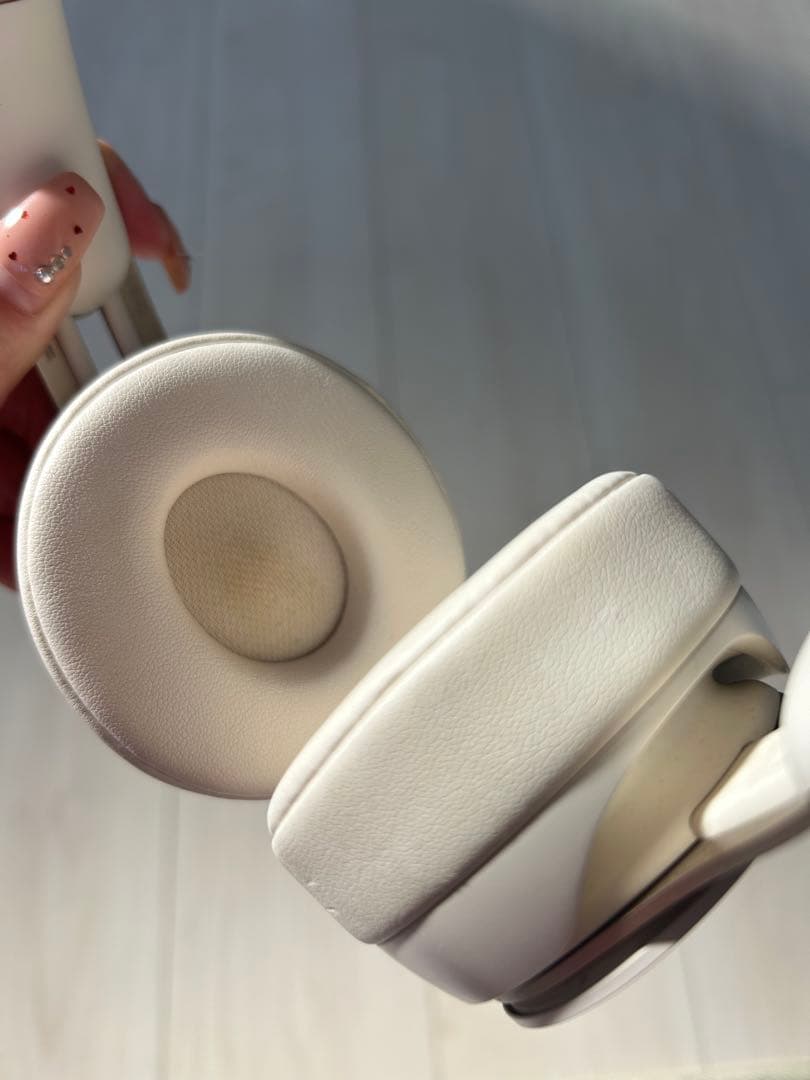 Beats Solo Pro（アイボリー）