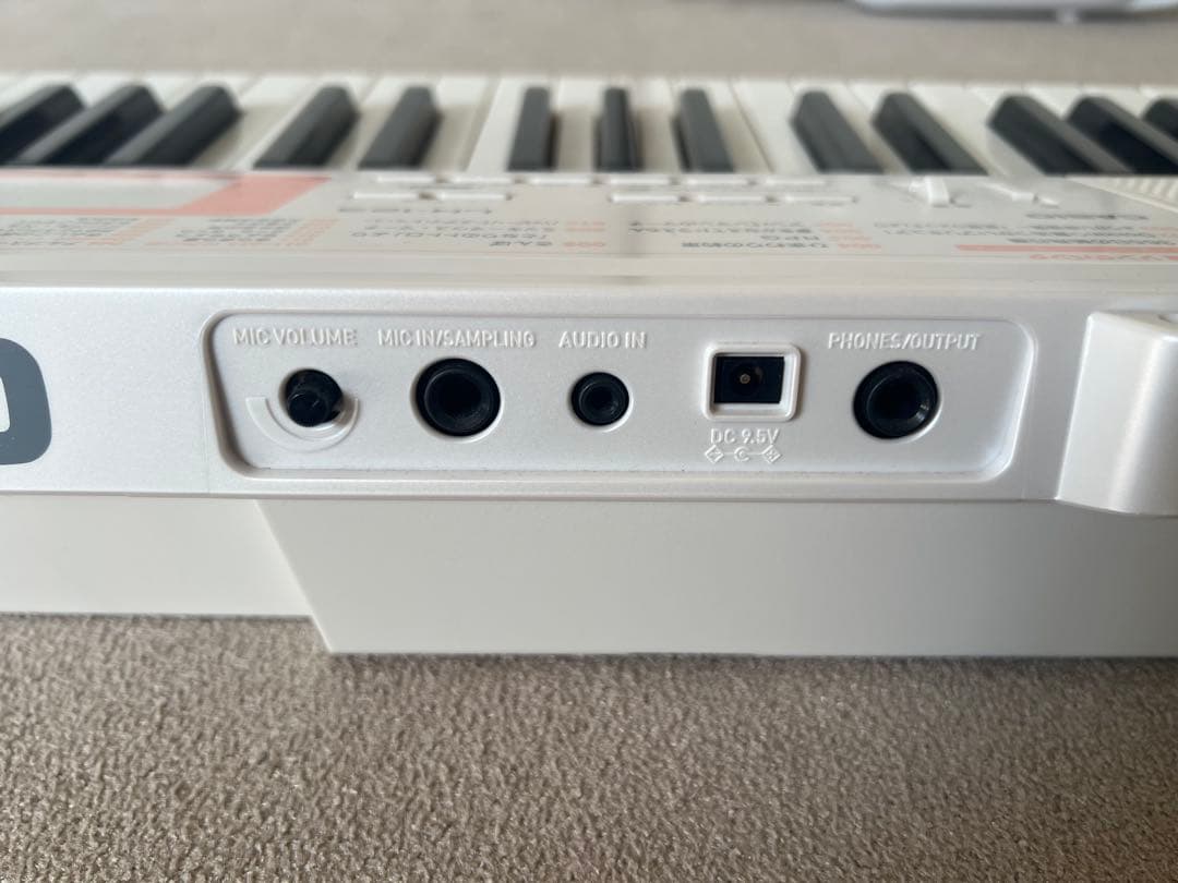 【極美品】CASIO LK-123キーボード 61鍵✨