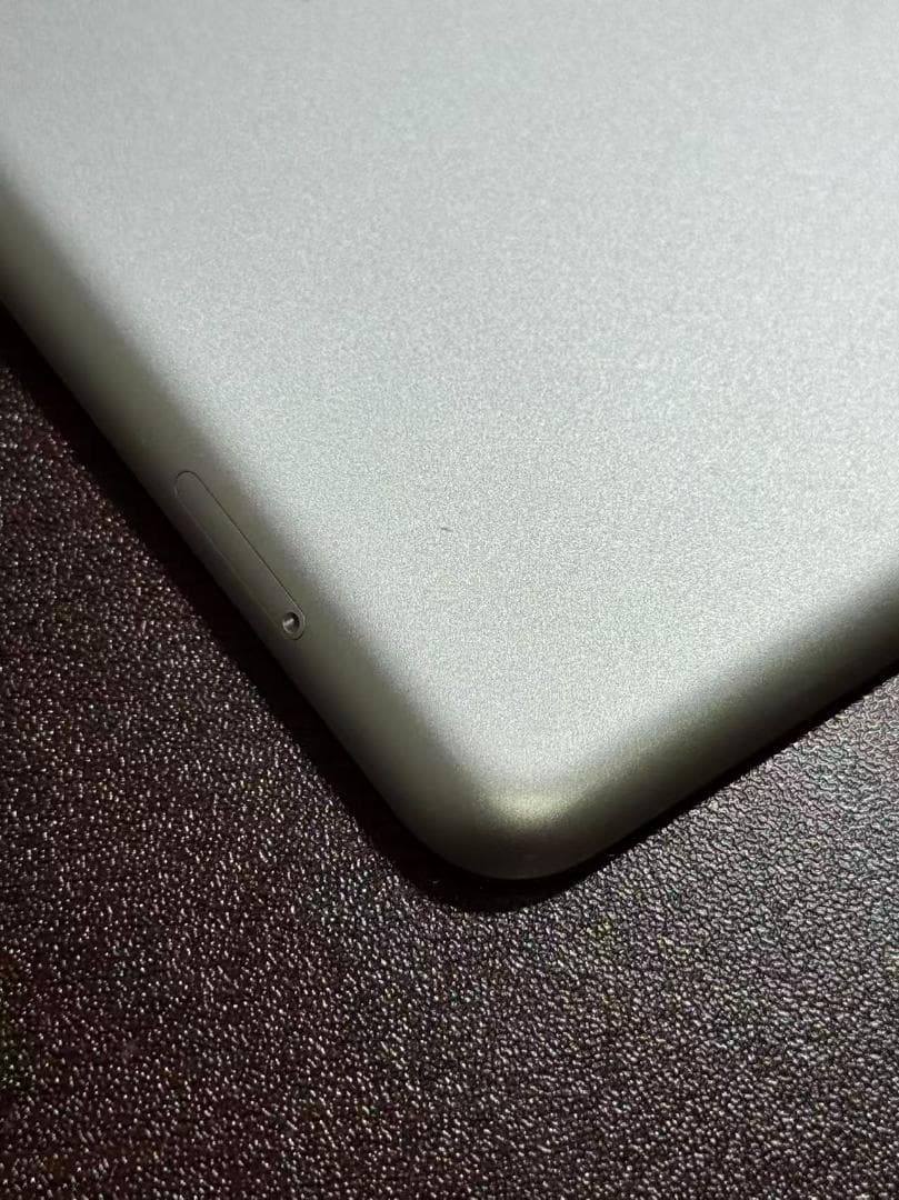 iPad 第9世代 Wi-Fi + Cellular　256GB　シルバー
