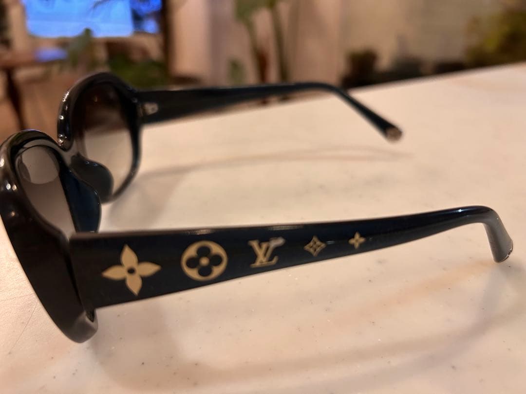 ルイヴィトンサングラス