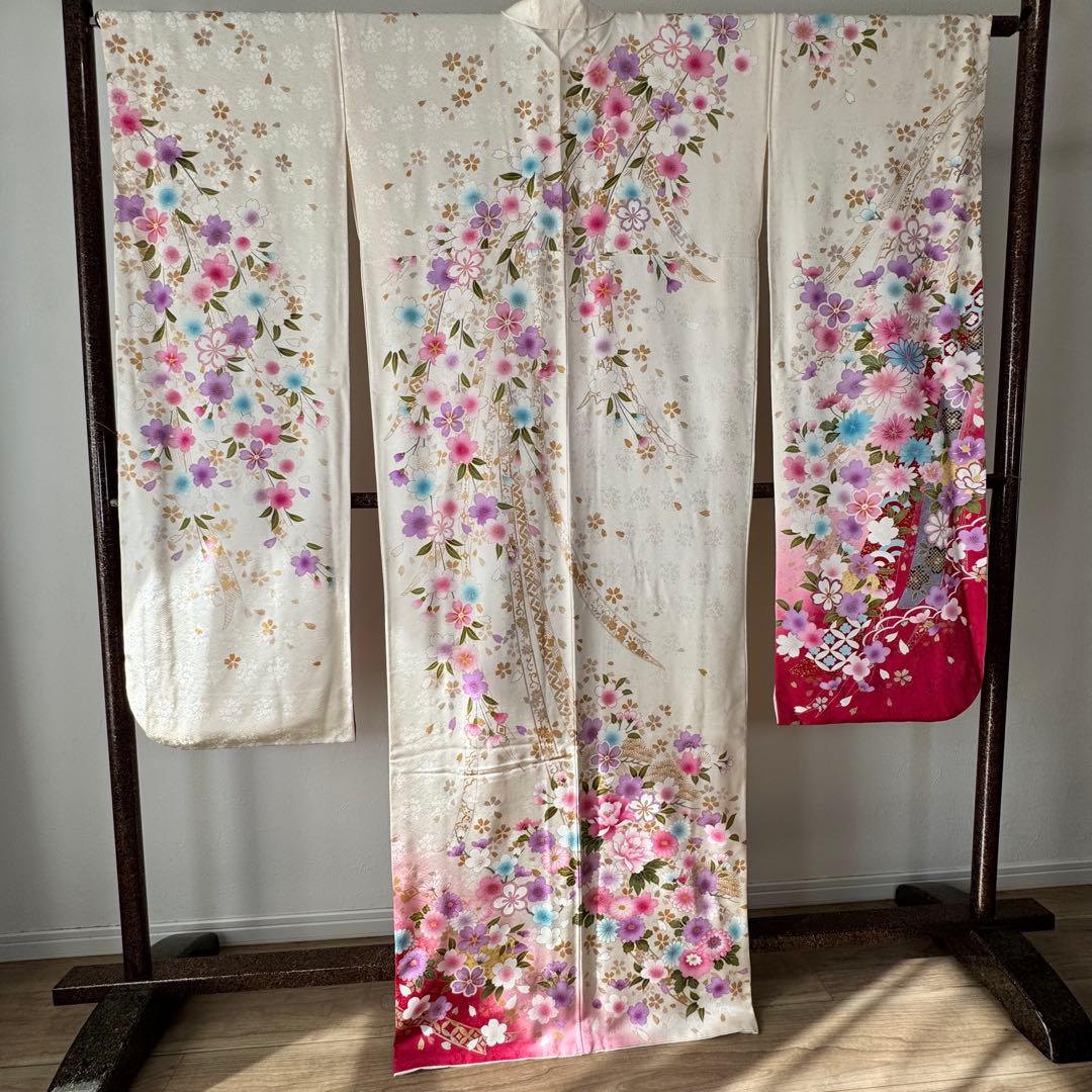 超美品　現代　振袖　成人式　着物　170裄70 白　ピンク　桜柄　トール