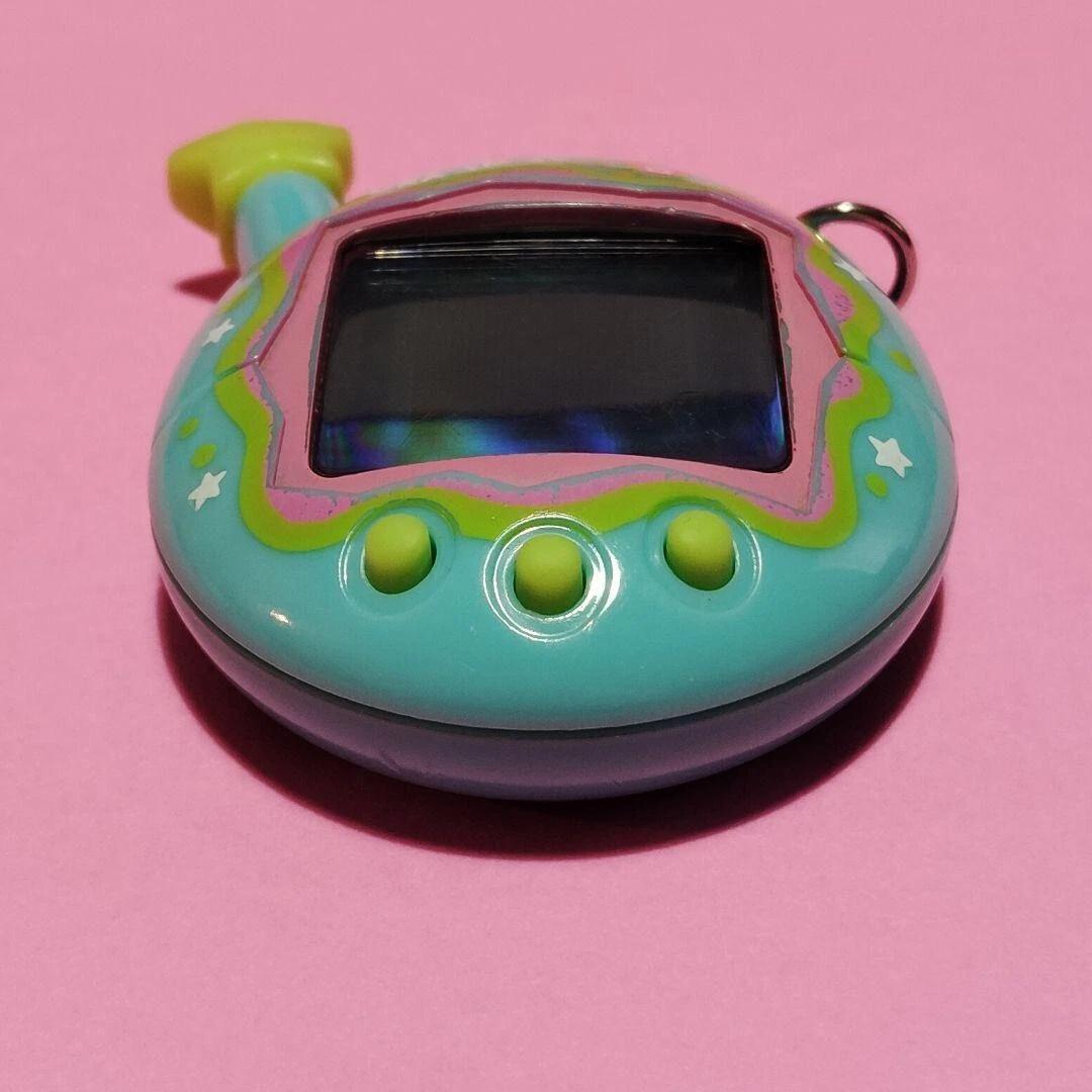 【動作確認済】バンダイ　たまごっちプラス　ウラりばー　グリーン　SH61