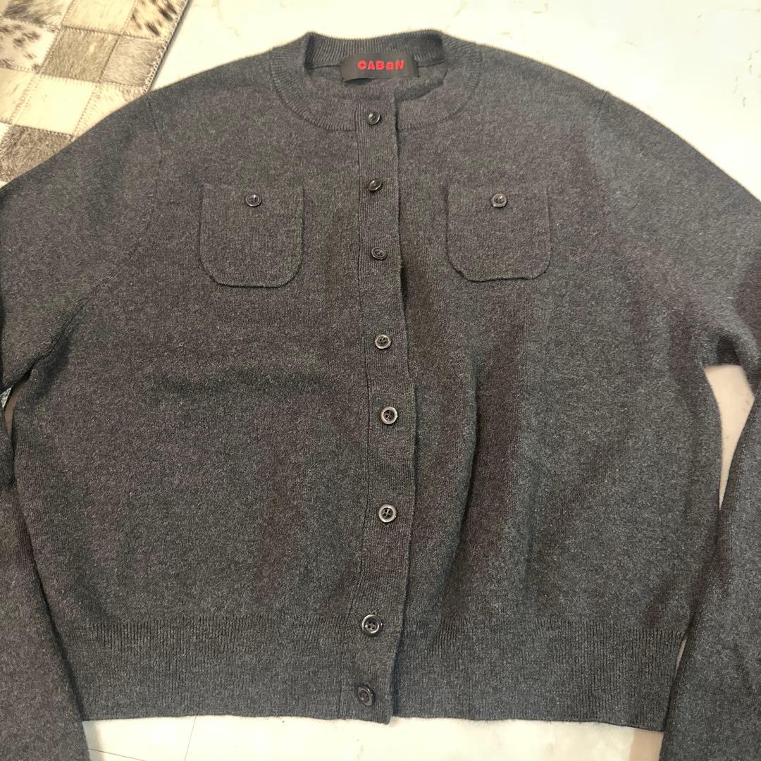 CABaN コットンカシミヤクルーネックカーディガン チャコールグレー XS