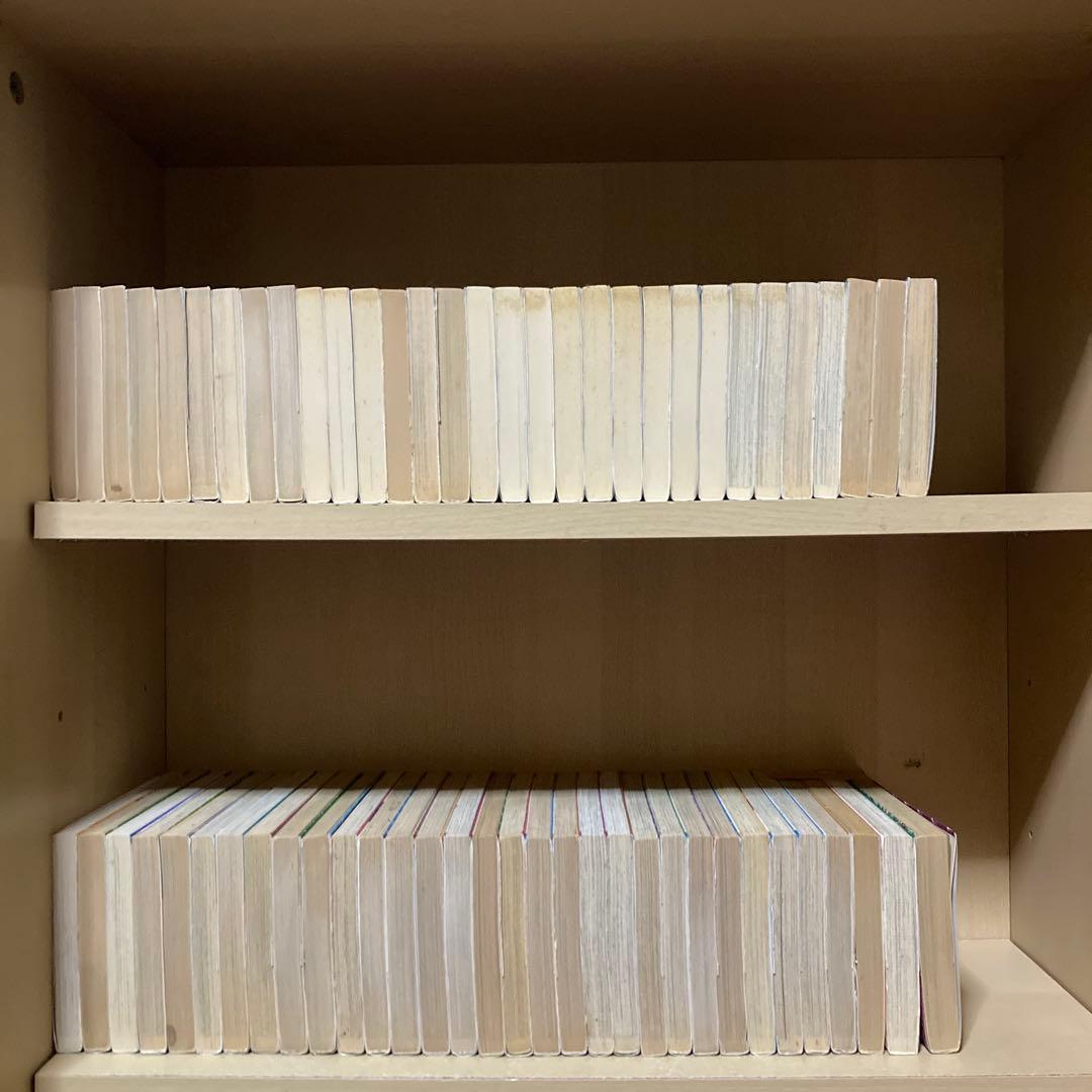 送料無料❗️ジョジョの奇妙な冒険全巻1〜63巻＋岸辺露伴は動かない 荒木飛呂彦