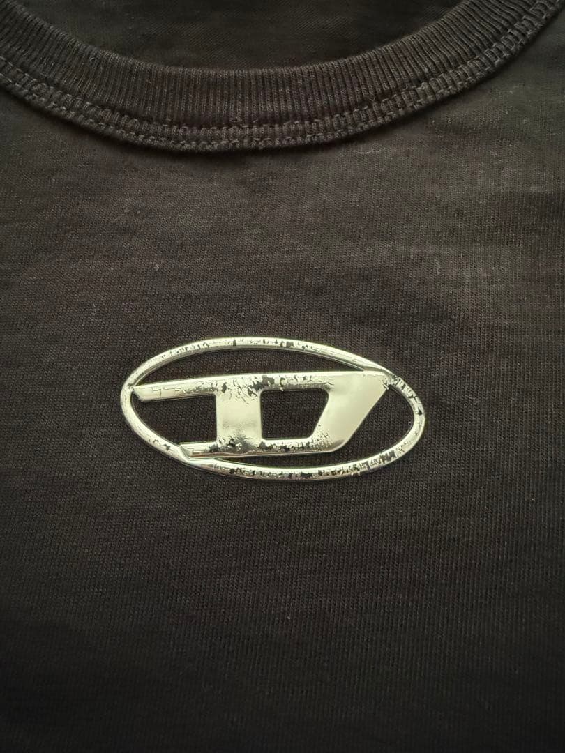 DIESEL ブラック Tシャツ