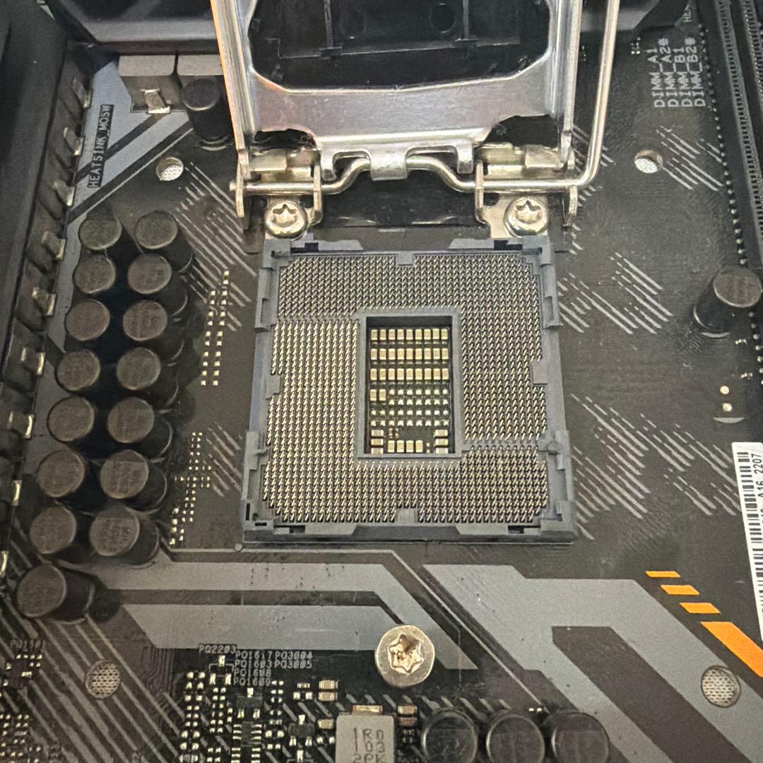 マザーボード TUG GAMING Z490-PLUS