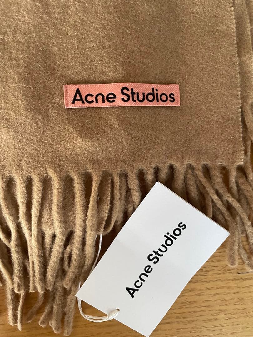 アクネ Acne Studios 大判ストール　キャメル 新品未使用