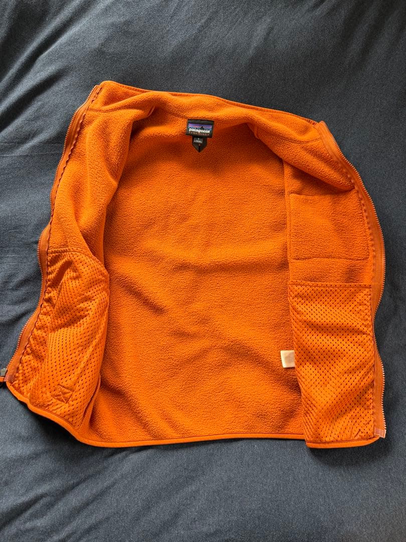Patagonia Synchilla ベストS オレンジ