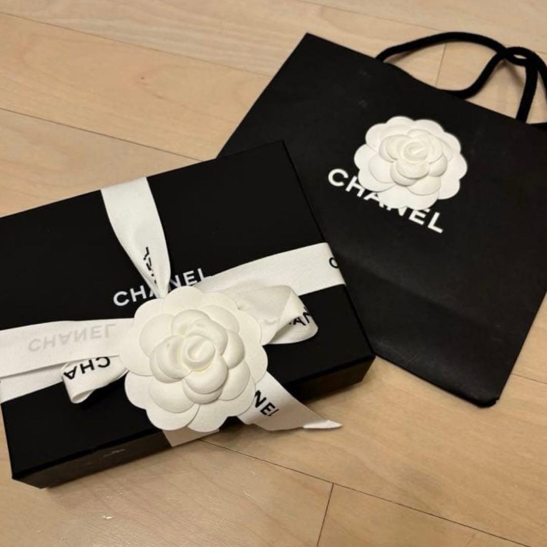 CHANELキャビアスキンマトラッセ