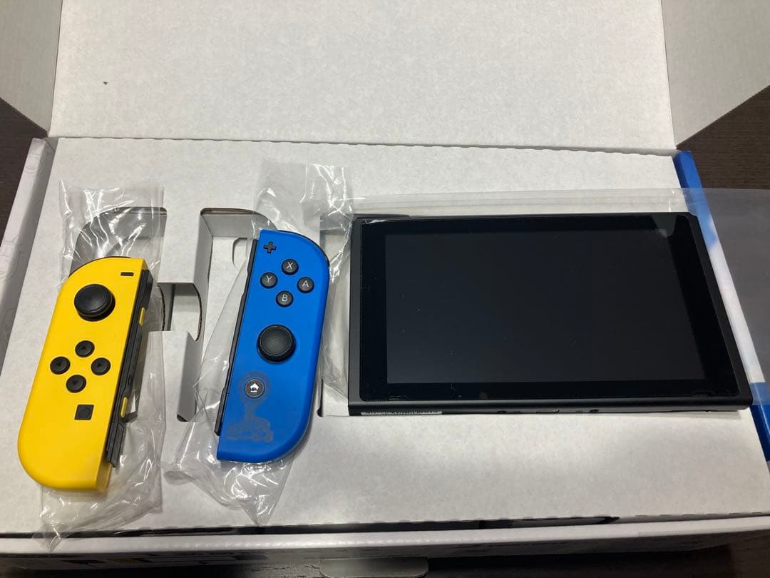 Switch Nintendo 本体　 フォートナイト Specialセット