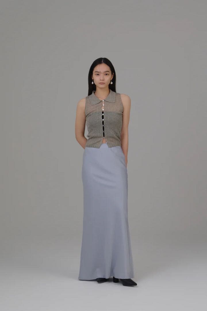 thin satin narrow skirt louren Sサイズ　ローレン
