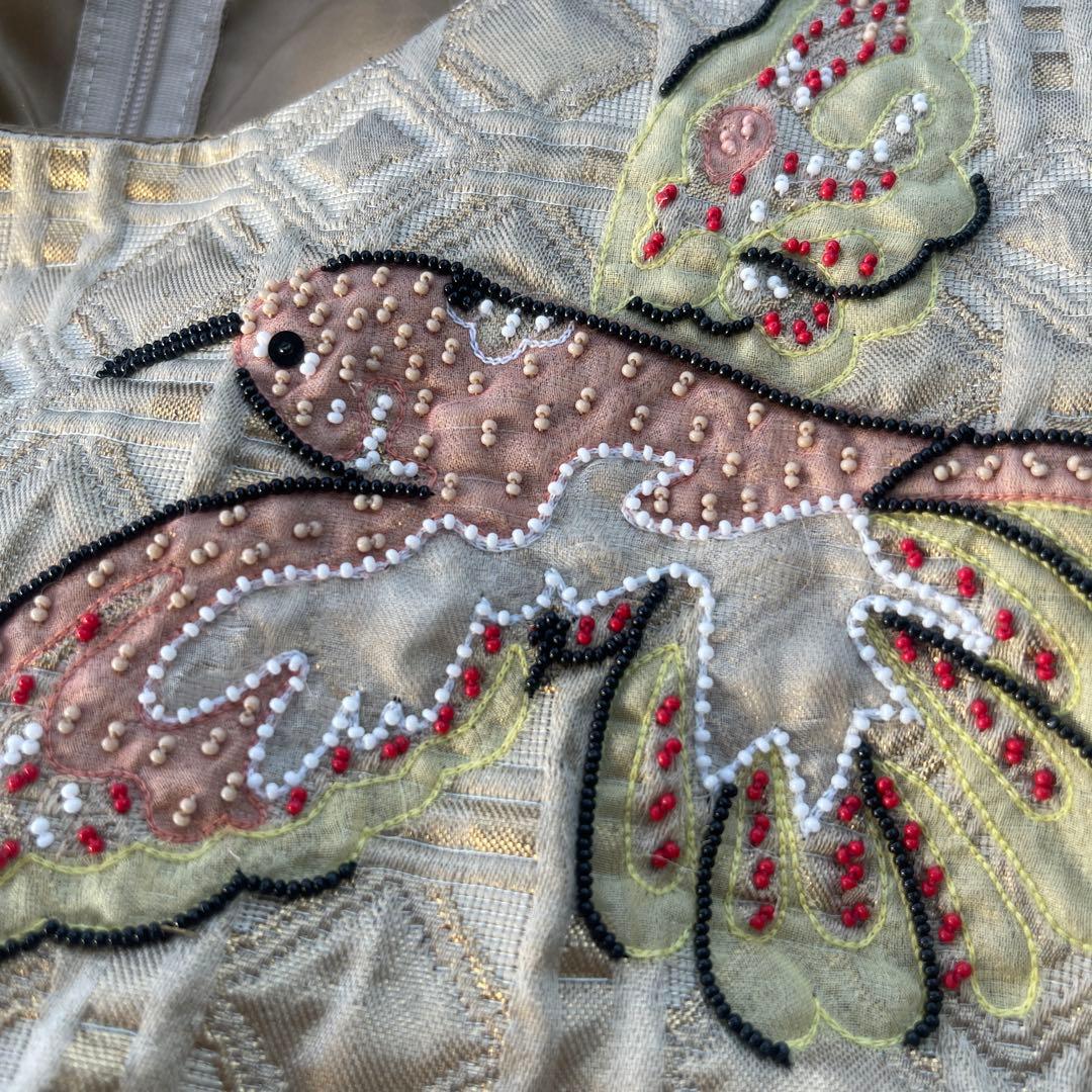 美品　レッド　ヴァレンティノ　希少刺繍ワンピース ゴールド 38 華やか