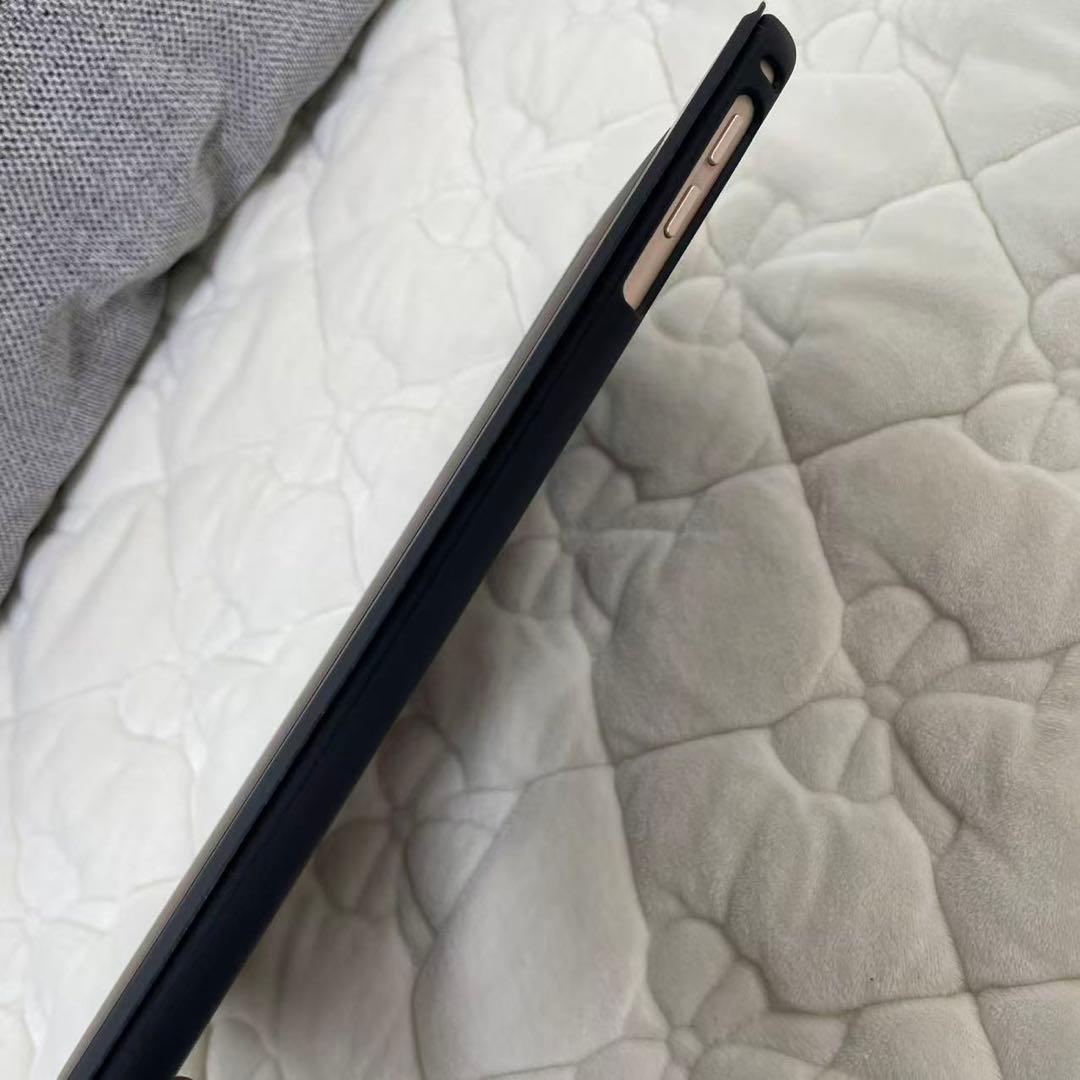 ipad 第5世代 9.7 inch大画面　32GB 大容量　中古品（本体のみ）