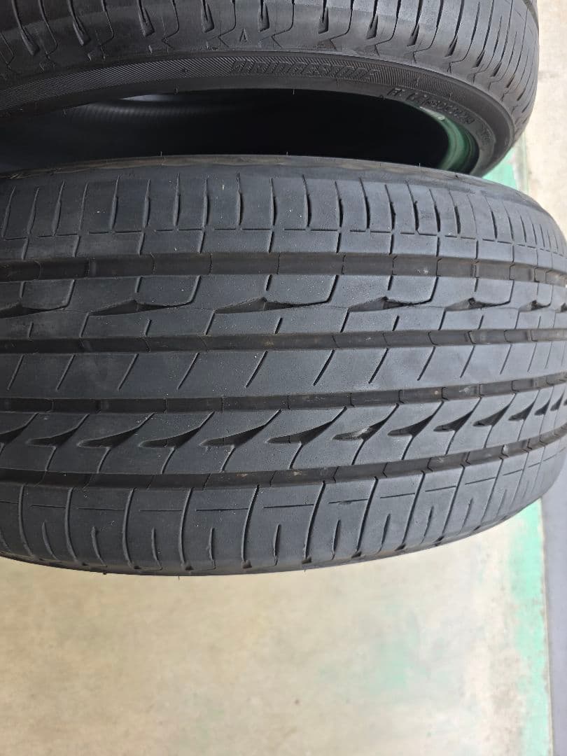 BSレグノGR-XⅡ 245/35R20 21年製 4本セットバリ山アルファード