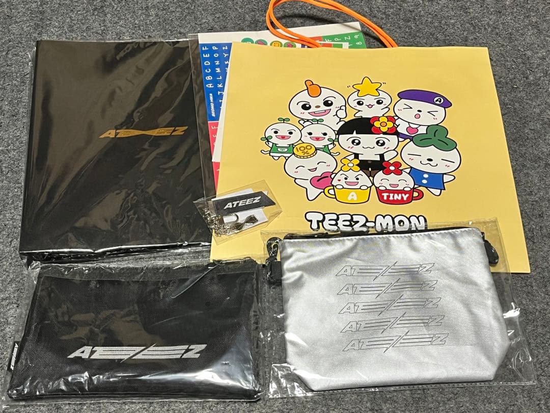 ATEEZ 3期4期　ATINY Membership Kit ウエルカムキット