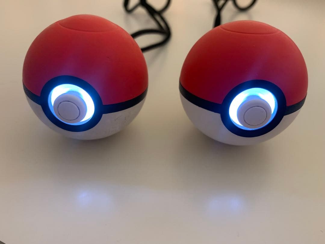モンスターボールプラス　2個セット　ミュウ入り？